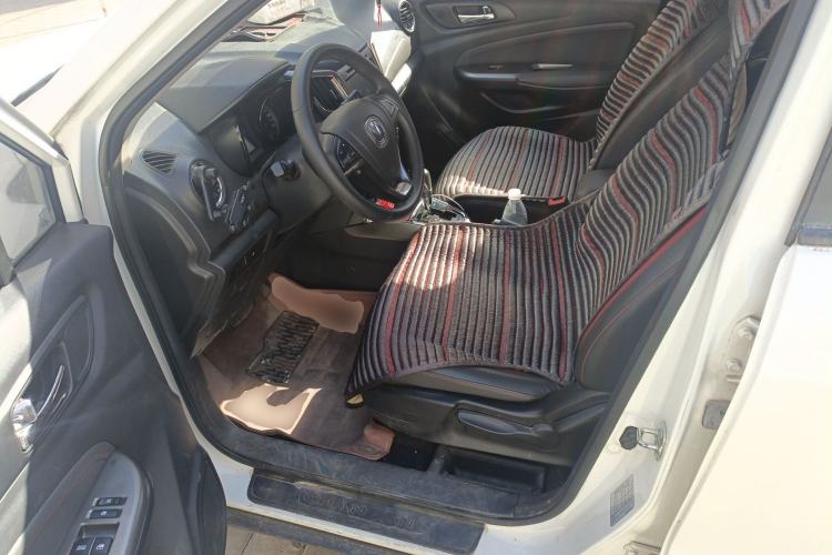 Used CHANGAN CS15 2016 1.5L Automatic Fashion Edition
