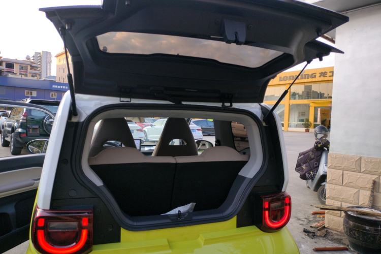 Used Chery QQ Ice Cream 2024 Edition Youth Version 205km Sundae
