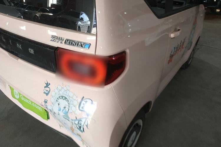 Used Wuling Hongguang MINIEV 2021 Macaron Premium Model – Lithium-NMC Right Rear Taillight