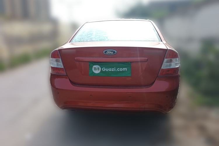 Used Ford Focus 2013 Sedan Classic 1.8L Automatic Base Model
