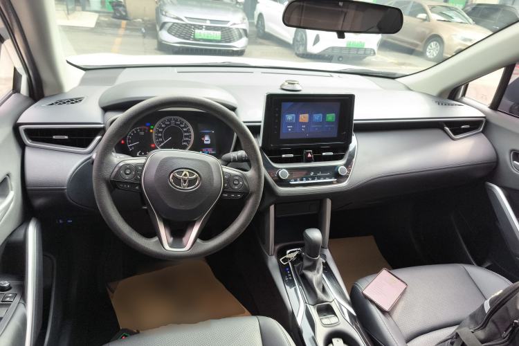 Used Toyota FRONTLANDER 2022 2.0L CVT Luxury Edition