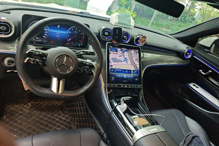 Used Mercedes-Benz CLE 2024 CLE 260 Coupe Center Console