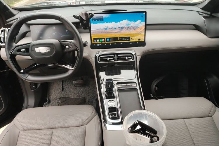 Used Geely Auto FX11 2025 4th Generation 1.5TD DCT – The Start