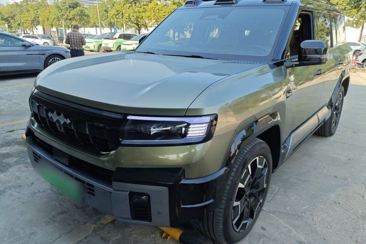 Used Formula Leopard 8 2025 Smart & Brave Flagship Edition 6 Seats