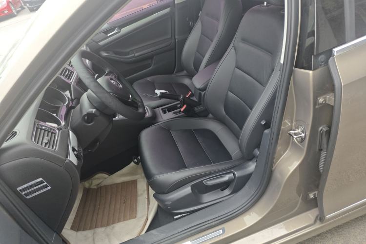 Used Volkswagen Sagitar 2017 1.6L Automatic Comfort Model Left Front Seat