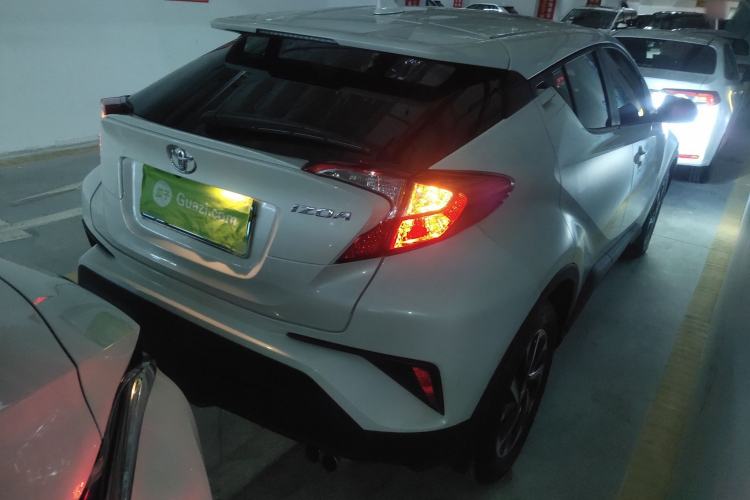Used Toyota IZOA 2020 2.0L Enjoy Edition