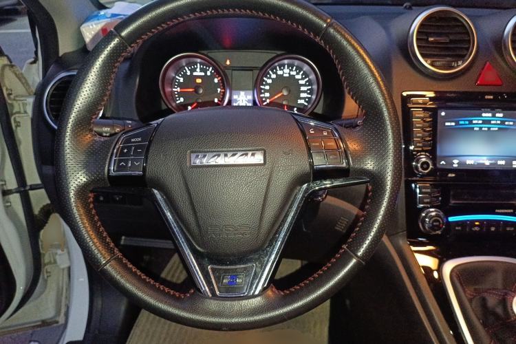 Used Haval H6 2016 Upgraded Model 1.5T Manual Two-Wheel Drive Elite Version