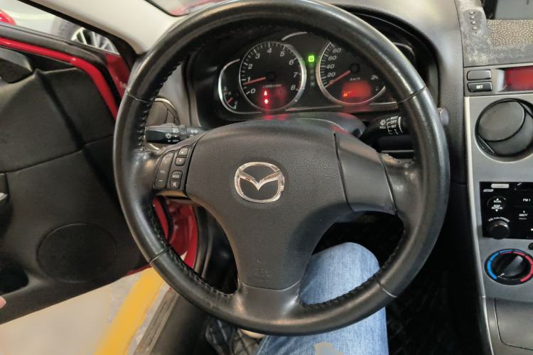 Used Mazda 6 2014 2.0L Automatic Classic Version
