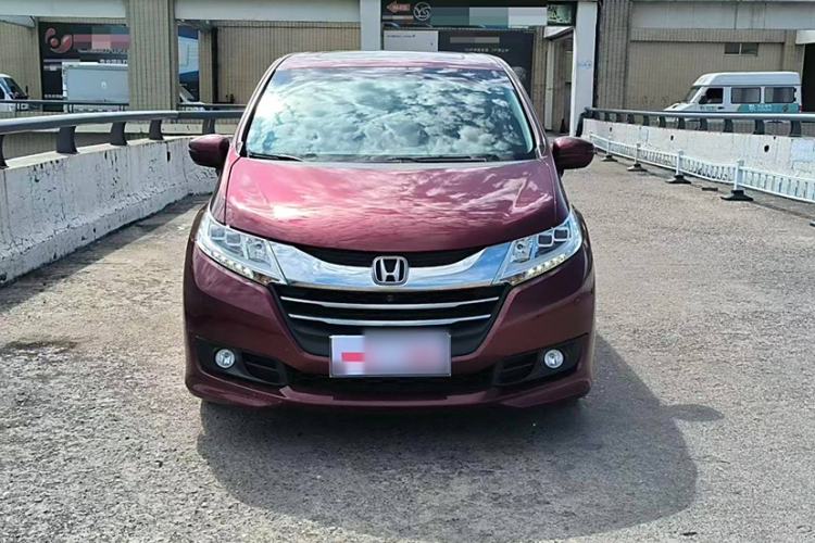 Used Honda Odyssey 2015 2.4L Supreme Edition
