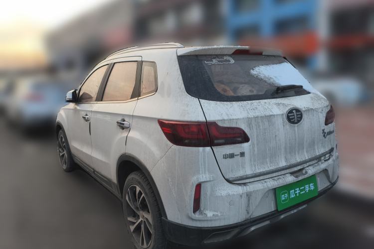 Used Bestune X40 2019 1.6L Automatic Luxury Version China V Emission Standard