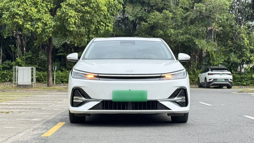 Geely Galaxy A7 2025 Model EM-i 150km Long-Distance Edition — снимка 16