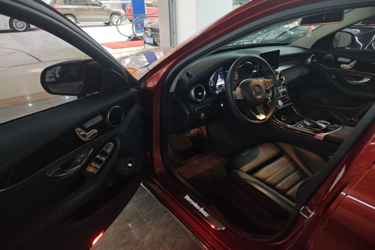 Used Mercedes-Benz C-Class 2016 C 200 L