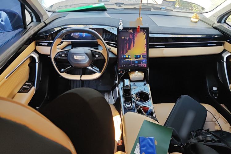 Used Geely Auto FX11 2023 1.5TD DCT Prestige Edition