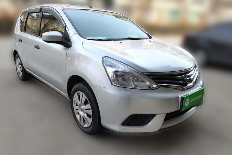 Used Nissan Livina 2015 1.6XE Manual Comfort Edition