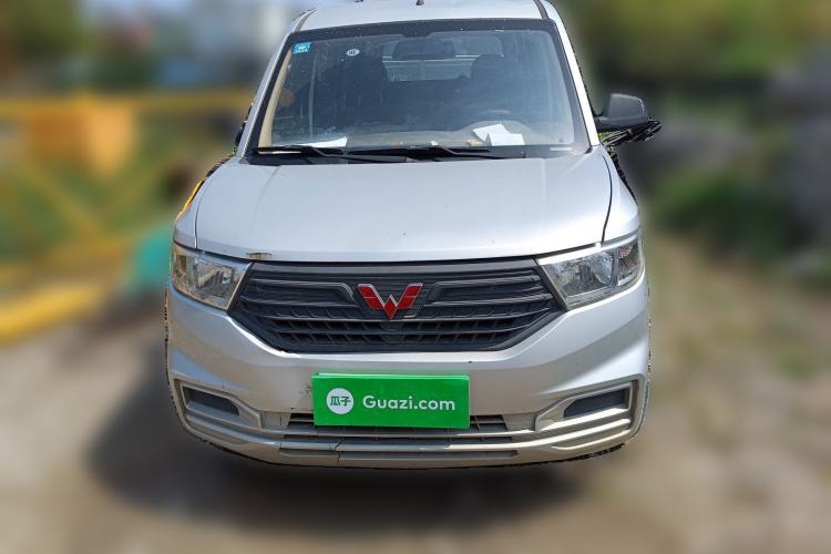 Used Wuling Hongguang V 2022 1.5L Jingqu Edition Electric-Assist LAR
