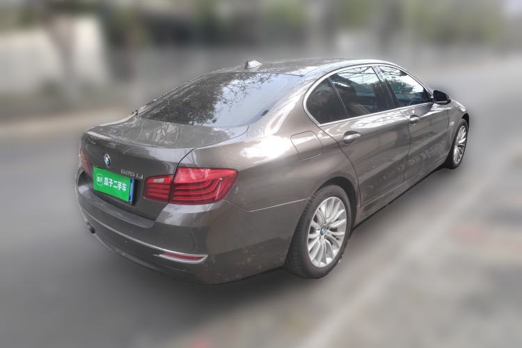 Used BMW 5 Series 2014 525Li Luxury Design Package Rear Right 45 Deg