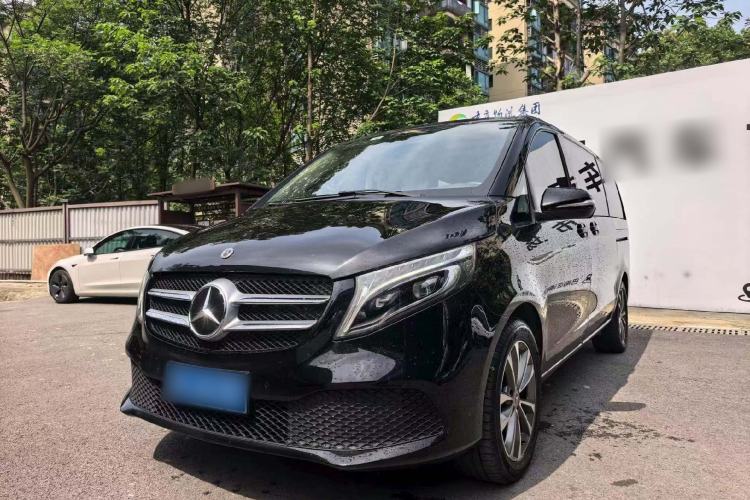 Used Mercedes-Benz V-Class 2021 V 260 Avantgarde Edition