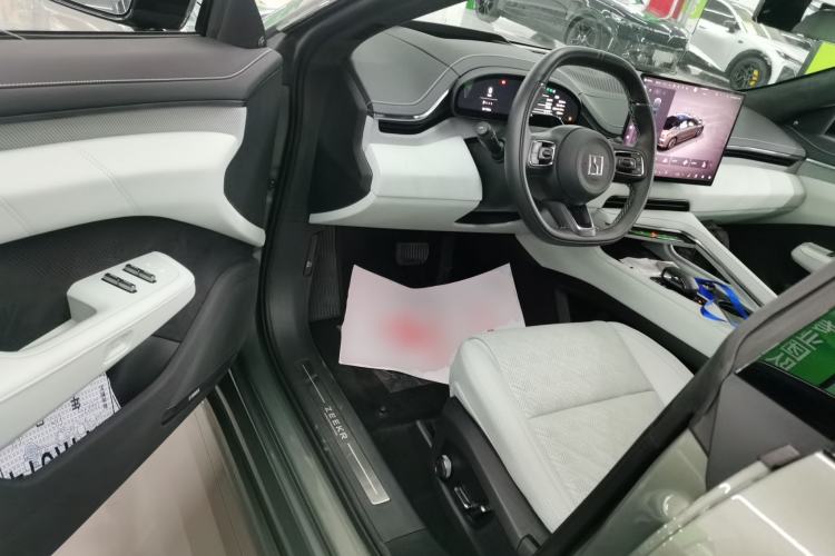 Used Zeekr 001 2025 WE Edition 95 kWh All-Wheel Drive