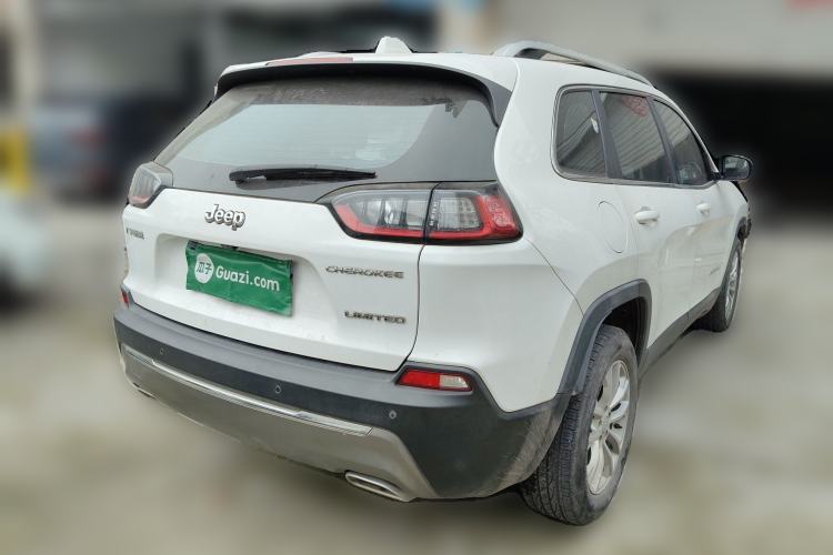 Used Jeep Cherokee 2019 2.0T Two-Wheel Drive Smart Enjoyment Version China VI Rear Right 45 Deg
