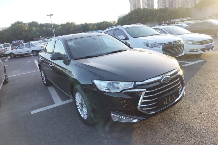 Used JAC Refine A60 2017 1.5 TGDI Automatic Luxury Model