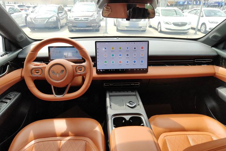 Used Wuling Xingguang 2025 610 km Smart Flagship Version Center Console