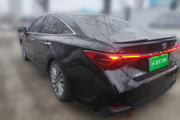Used Toyota Avalon 2024 Dual-Motor 2.0L Luxury Edition
