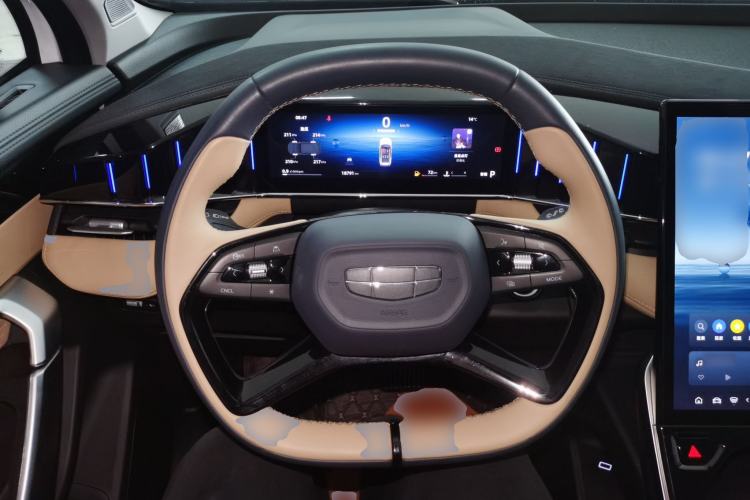 Used Geely Auto FX11 2023 2.0TD DCT Prestige Edition
