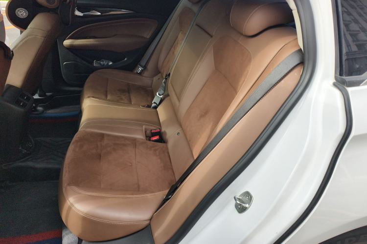 Used Buick Regal 2020 552T Luxury Version Left Rear Seat