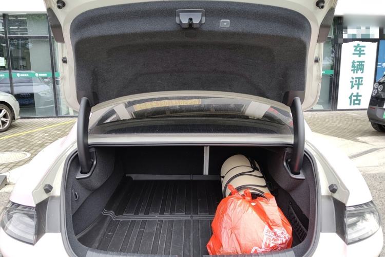 Used Xiaomi Auto SU7 2024 Rear-Drive Long-Range Intelligent Driving Version