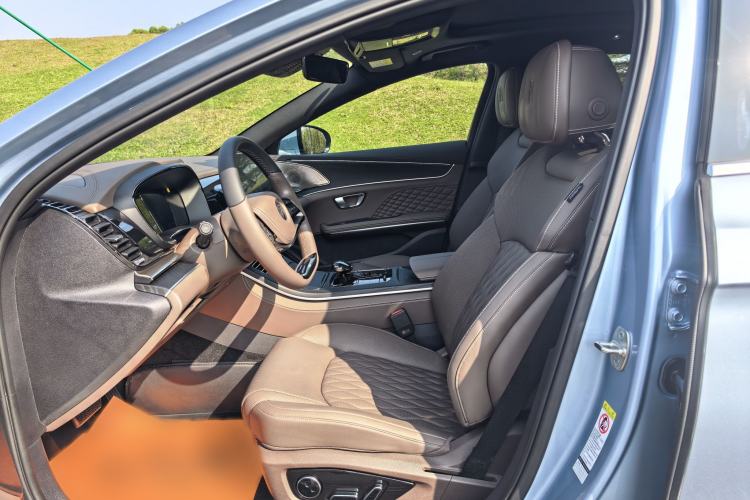 Used BYD Han 2023 DM-i Champion Edition 121KM Prestige Model