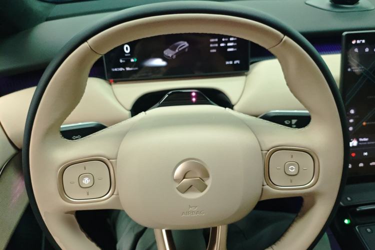 Used Nio ET5T 2024 75kWh Touring Steering Wheel