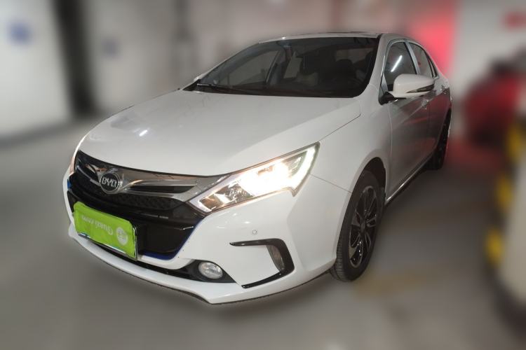 Used BYD Qin New Energy 2015 1.5T Dual-Crown Flagship Plus Edition