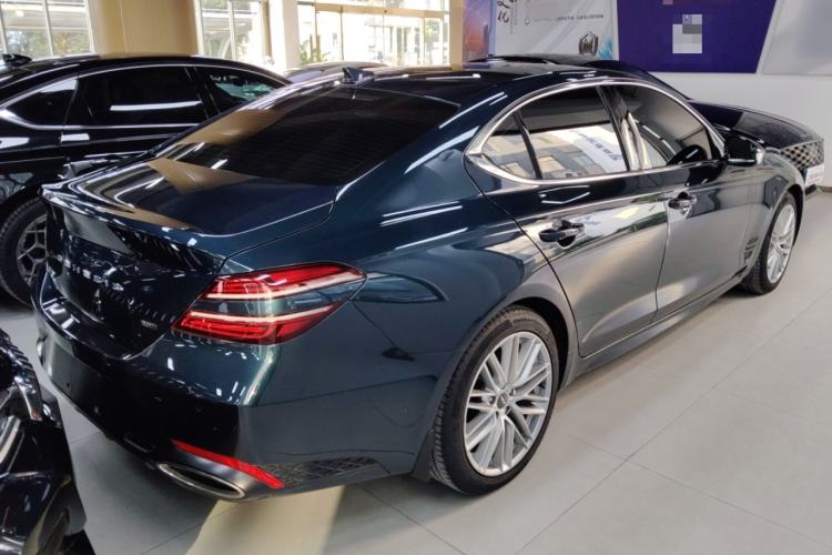 Used Genesis G70 2021 2.0T Rear-Drive Luxury Edition