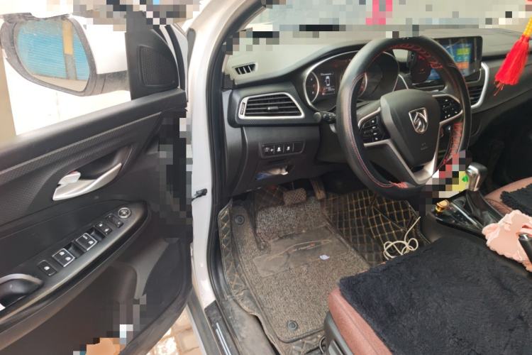 Used Baojun 730 2019 1.5T CVT Fashion Model 7 Seats China VI Emission Standard
