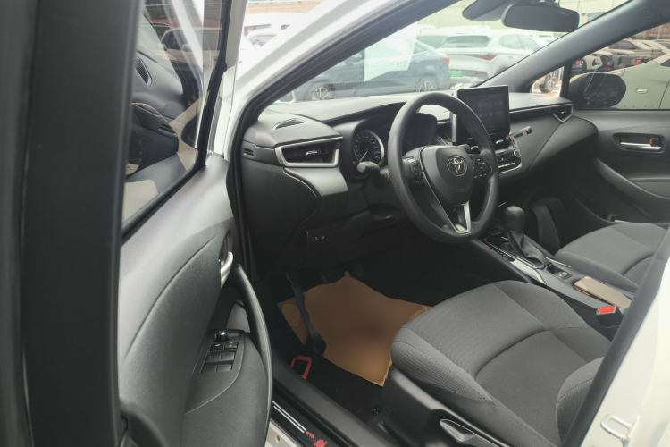 Used Toyota Levin 2022 185T CVT Luxury Edition Driver Seat