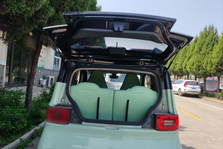 Used Wuling Hongguang MINIEV 2021 Macaron Fashion Edition Lithium-Ion Battery Trunk