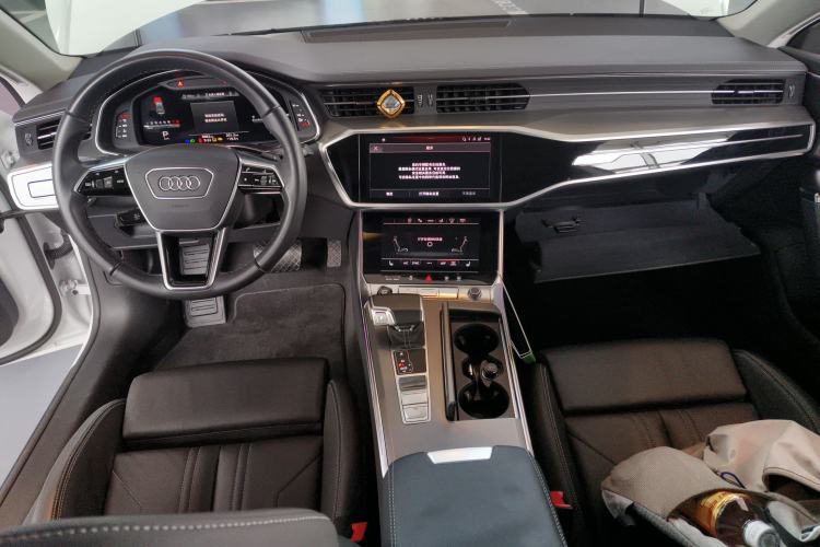 Used Audi A7 2024 45 TFSI Prestige Edition
