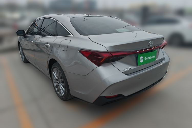 Used Toyota Avalon 2024 Dual-Motor 2.0L Luxury Edition
