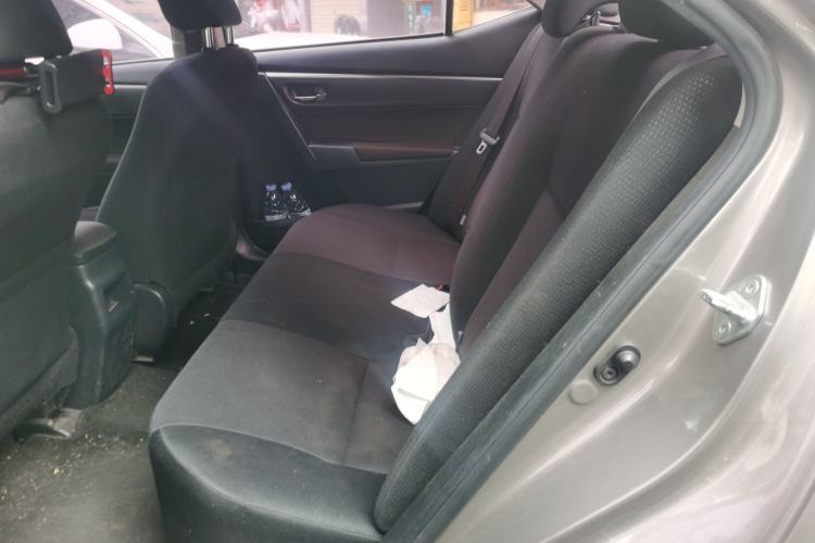 Used Toyota Corolla 2017 1.2T CVT GL
