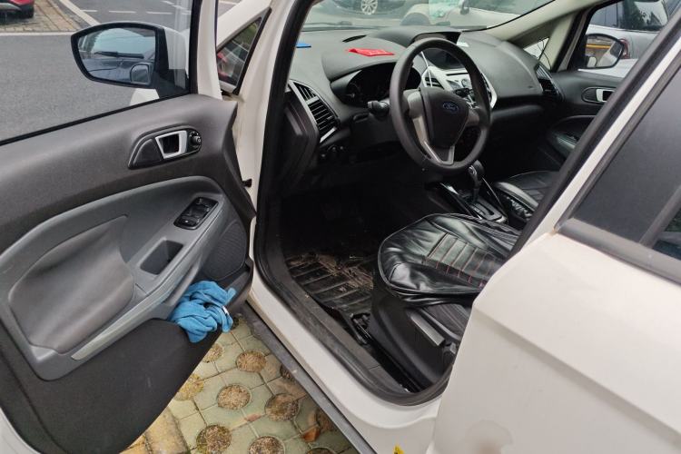 Used Ford EcoSport 2013 1.5L Automatic Fashion Model Driver Seat