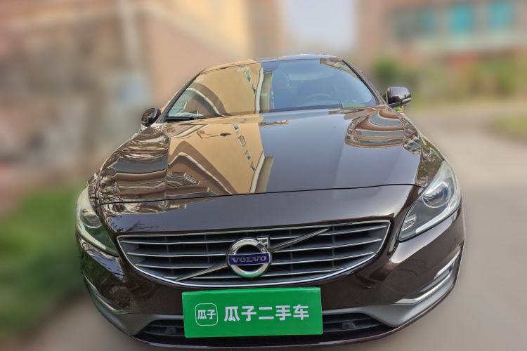 Used Volvo S60 2017 S60L T4 Smart Range Edition
