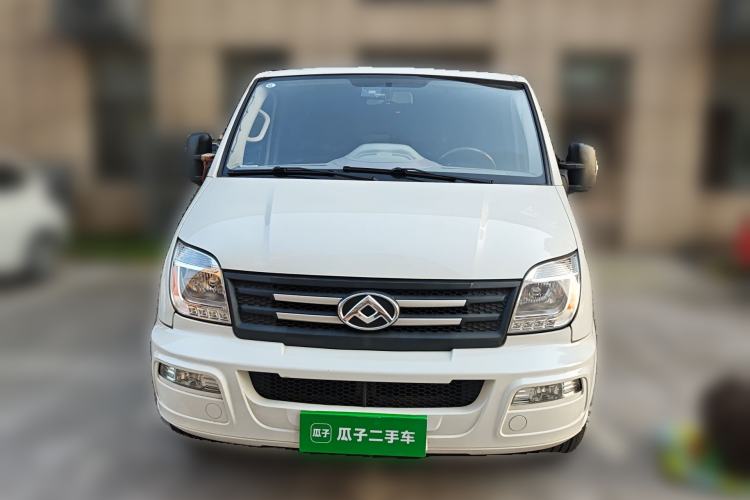 Used SAIC MAXUS Xintu V80 2021 2.0T Manual Classic Aoyuntong Short Wheelbase Ultra-Low Roof 5/6-Seater