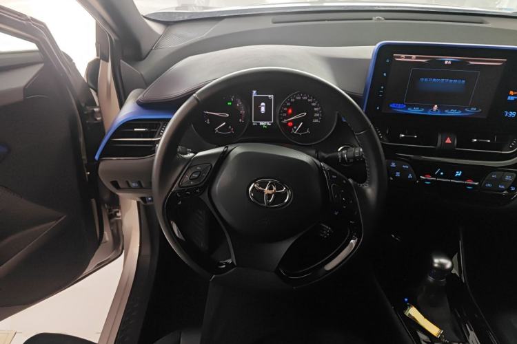 Used Toyota C-HR 2020 2.0L Luxury Edition Steering Wheel
