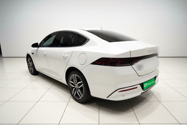 Used BYD Qin PLUS 2021 DM-i 120KM Flagship Model
