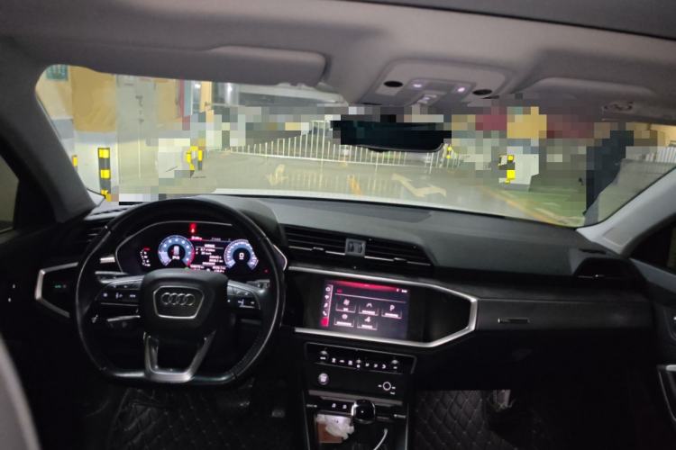 Used Audi Q3 2020 35 TFSI Fashion Dynamic Model