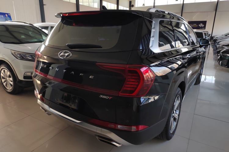 Used Hyundai Santa Fe 2020 380 TGDi Automatic Two-Wheel Drive GLS Luxury Edition Rear Right 45 Deg