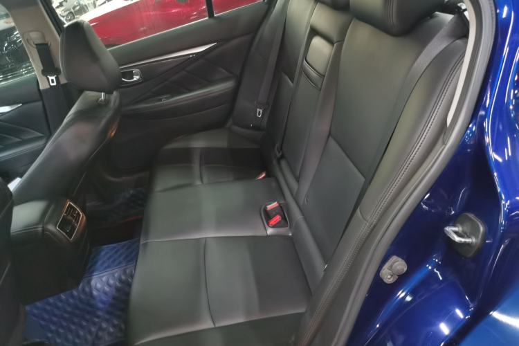 Used Infiniti Q50L 2018 2.0T Comfort Edition China VI Standard Left Rear Seat
