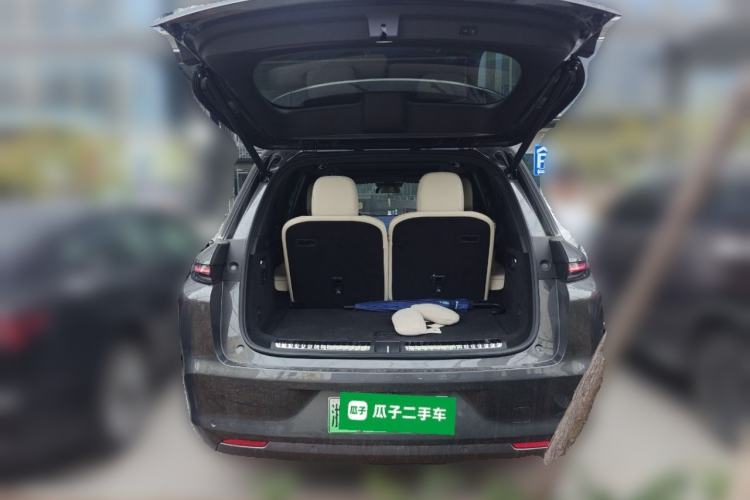 Used Li Auto L8 2023 Air model