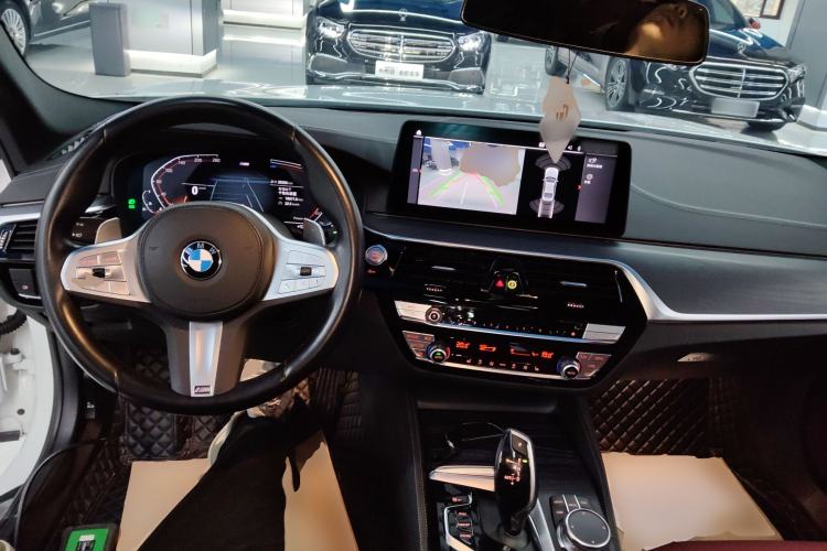 Used BMW 5 Series 2023 530Li Leading Model M Sport Package
