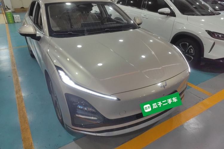 Used Wuling Xingguang 2024 Co-Creation Edition 510 Advanced Model
